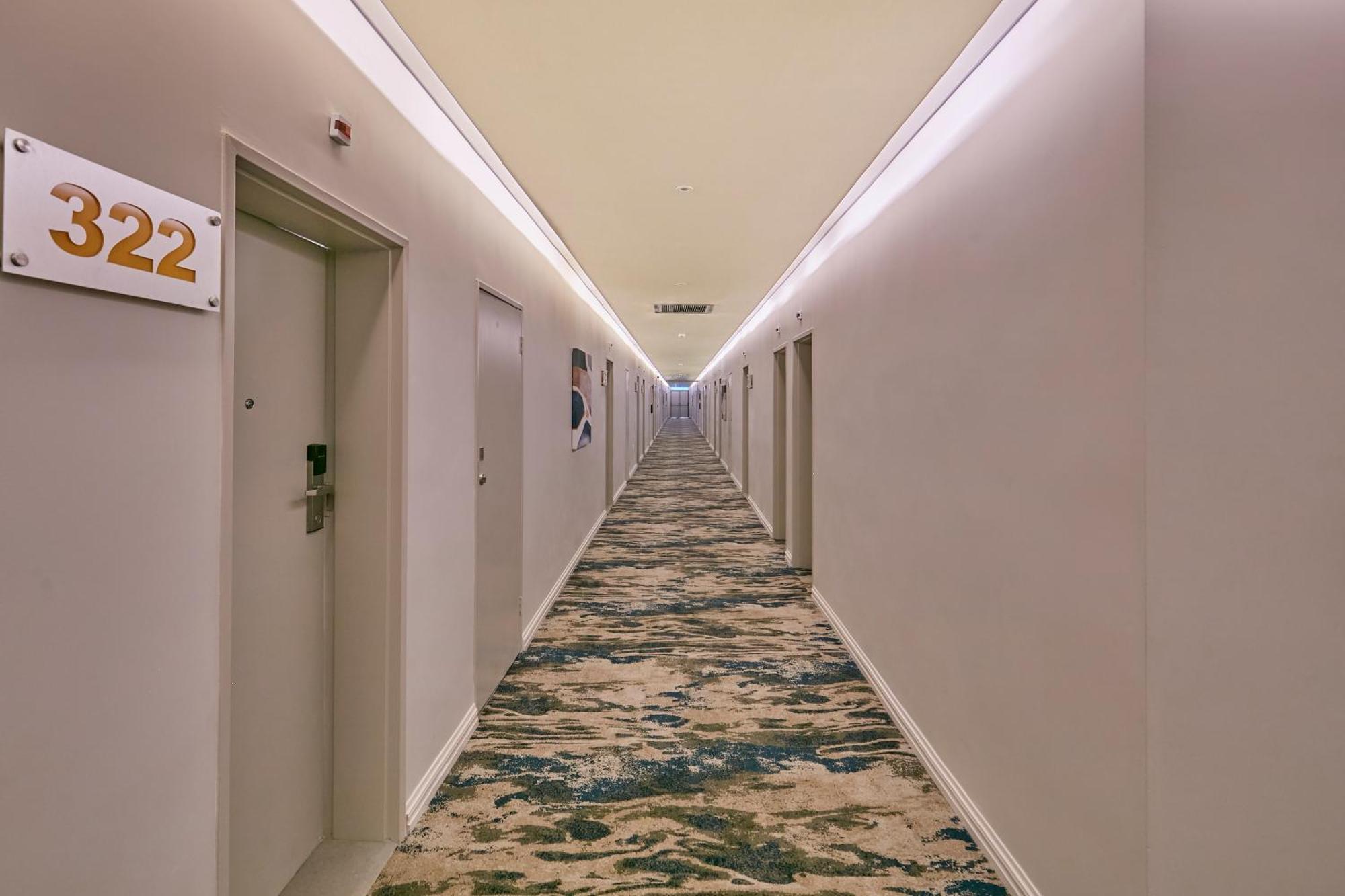 克里斯塔马哈拉佩酒店 Mahalapye 外观 照片